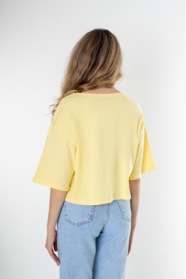 Футболка жіноча